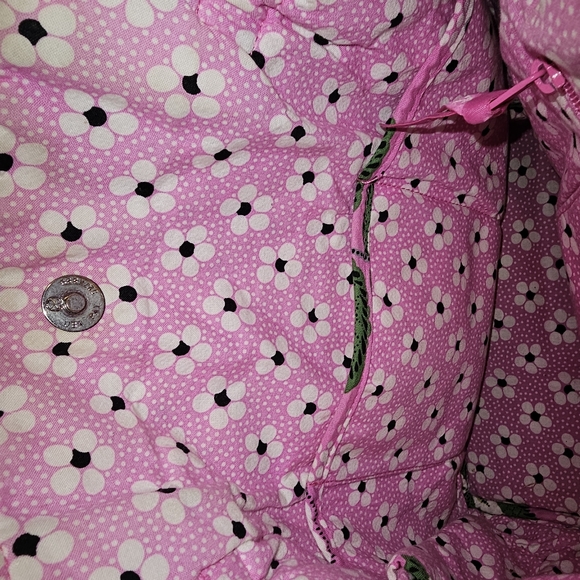 Vera Bradley Priscilla Pink Purse Shoulder Tote Bag Handbag Floral Pics Of Flaw - Picture 4 of 16